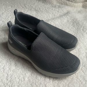 Skechers GOwalk Joy Slip On Walking Shoe